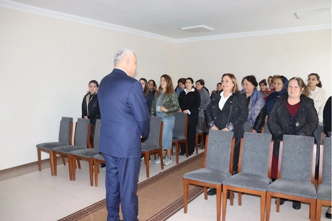 Milli Məclisin deputatı Vüqar Rəhimzadənin seçiciləri ilə növbəti görüşü olub — FOTOLAR