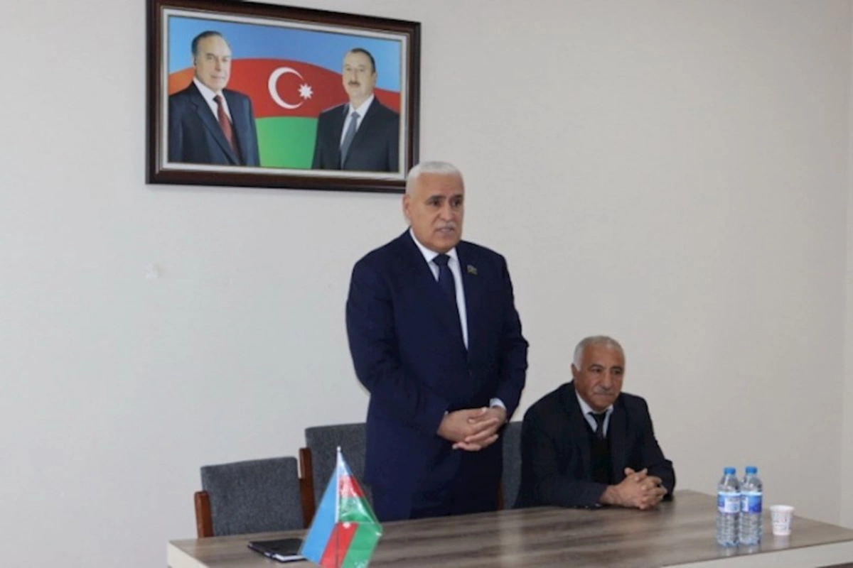 Milli Məclisin deputatı Vüqar Rəhimzadənin seçiciləri ilə növbəti görüşü olub — FOTOLAR