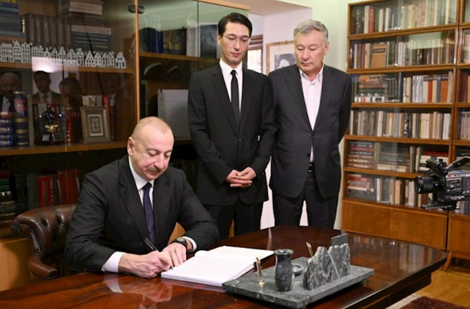 İlham Əliyevə “Çingiz Aytmatov” ordeni təqdim edildi — FOTOLAR (YENİLƏNİB)