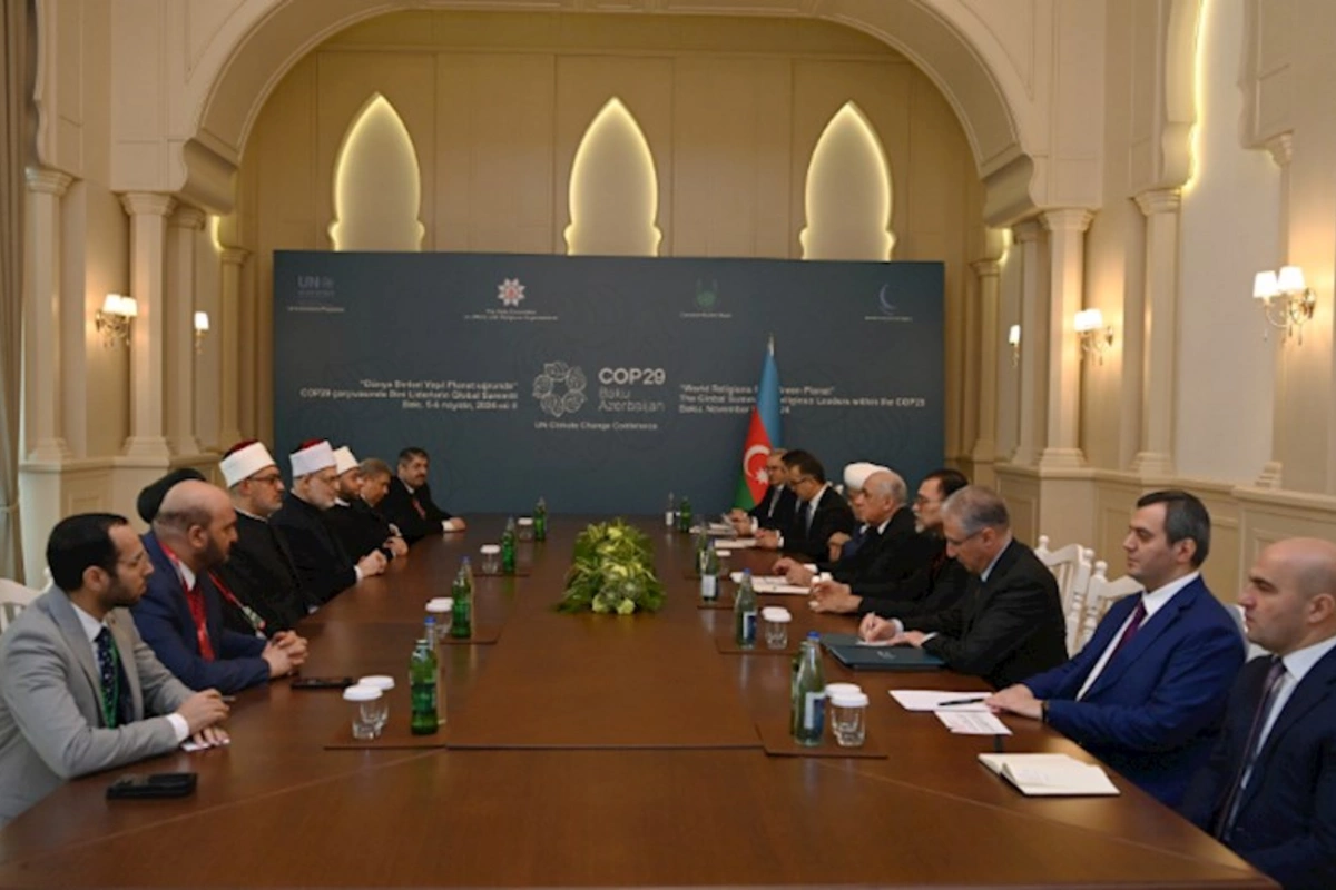 Əli Əsədov Dini Liderlərin Qlobal Sammitinin iştirakçıları ilə görüşlər keçirib — FOTOLAR