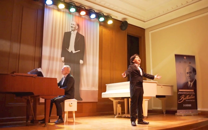 “Xalqın mədəni sərvəti” layihəsində Bülbül Vokal Məktəbinin konserti oldu — FOTOLAR “Xalqın mədəni sərvəti” layihəsində Bülbül Vokal Məktəbinin konserti oldu — FOTOLAR