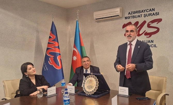 Mətbuat Şurasında Yeni Müsavat qəzetinin 35 illiyi ilə bağlı tədbir keçirilib — FOTOLAR Mətbuat Şurasında Yeni Müsavat qəzetinin 35 illiyi ilə bağlı tədbir keçirilib — FOTOLAR