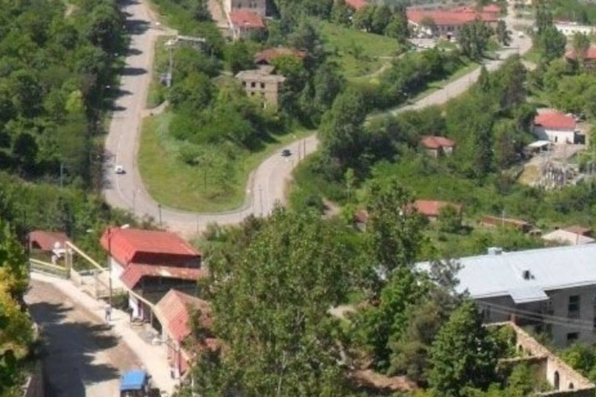 Azad edilmiş ərazilərdəki torpaqlar sakinlərə pulsuz verilməlidir — AÇIQLAMA