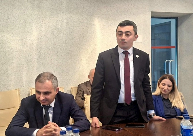 Mətbuat Şurasında Yeni Müsavat qəzetinin 35 illiyi ilə bağlı tədbir keçirilib — FOTOLAR Mətbuat Şurasında Yeni Müsavat qəzetinin 35 illiyi ilə bağlı tədbir keçirilib — FOTOLAR
