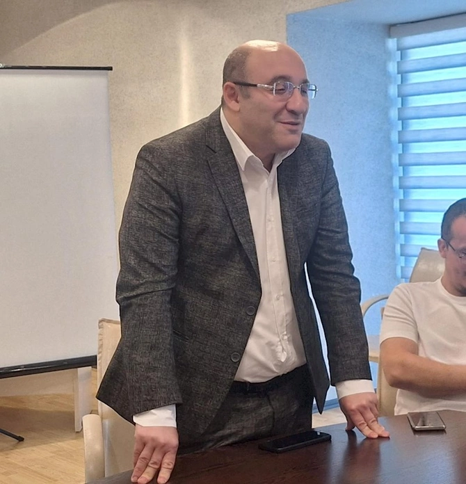 Mətbuat Şurasında Yeni Müsavat qəzetinin 35 illiyi ilə bağlı tədbir keçirilib — FOTOLAR Mətbuat Şurasında Yeni Müsavat qəzetinin 35 illiyi ilə bağlı tədbir keçirilib — FOTOLAR