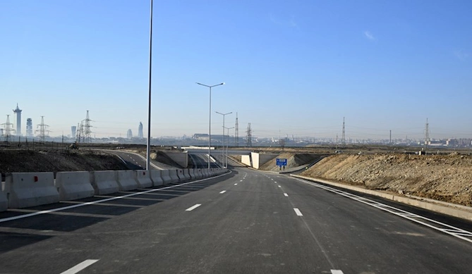 Prezident yeni yolun və parkın açılışında iştirak etdi — YENİLƏNDİ (FOTOLAR)