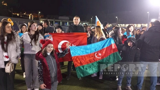 Zəfər Günü münasibətilə Xankəndidə bayram konserti və atəşfəşanlıq olub — FOTOLAR