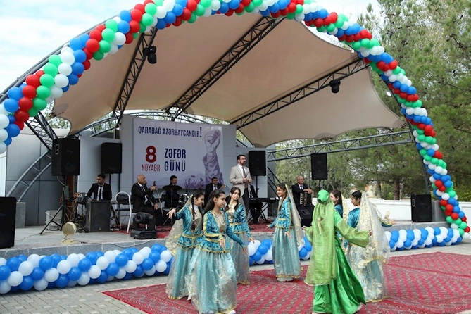 Hacıqabulda “8 Noyabr - Zəfər Günü” münasibətilə konsert proqramı keçirilib — FOTOLAR