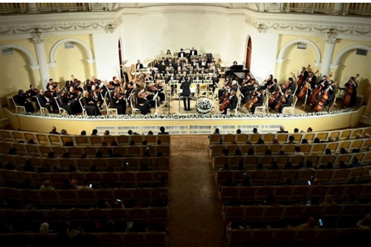 Filarmoniyada Zəfər Gününə hər olunan konsert keçirilib — FOTOLAR