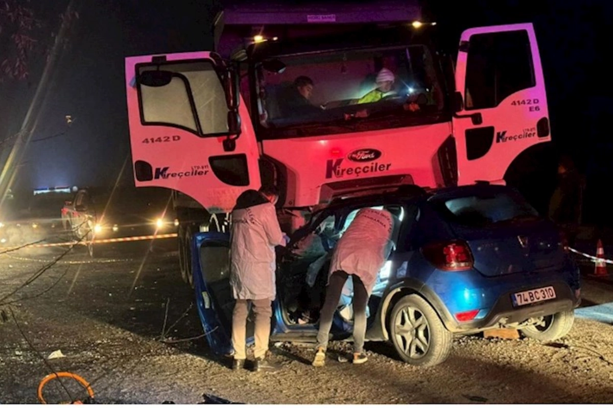 Türkiyədə ağır qəza: 5 nəfər öldü