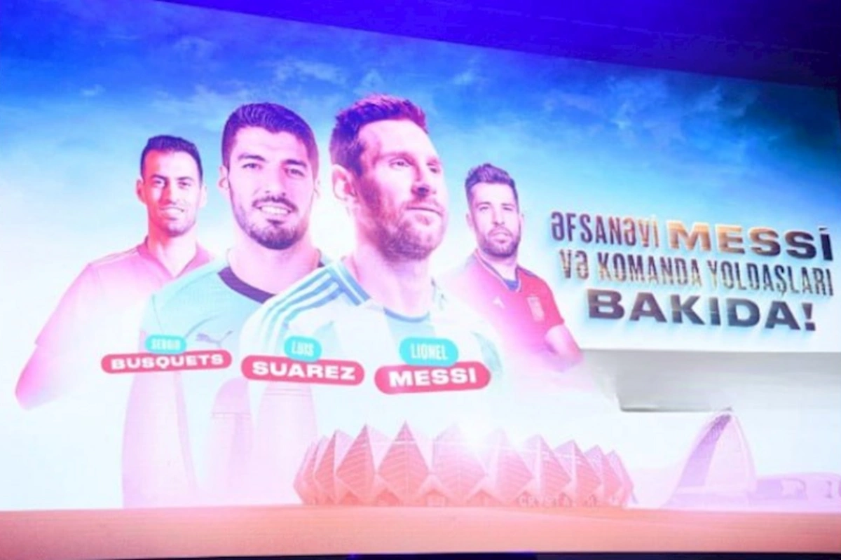 Messi və komanda yoldaşlarının Bakıda fanatlarla görüşü keçirilib — FOTOLAR (VİDEO)