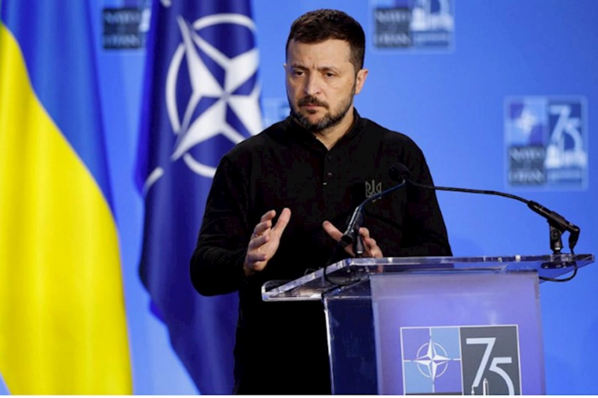 Volodimir Zelenski: Kiyev nəzarət etdiyi ərazilər daxilində NATO zəmanətinə razıdır