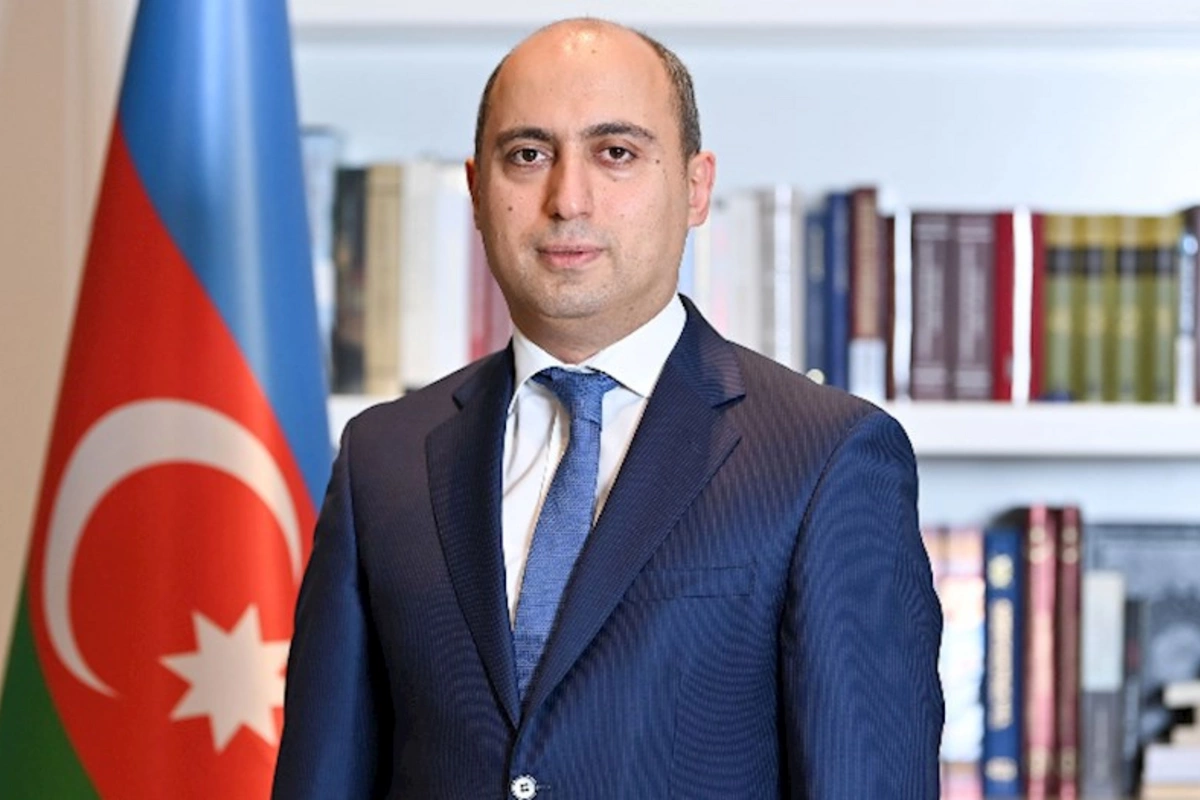 Nazir direktorlara tapşırıqlar verdi — FOTOLAR