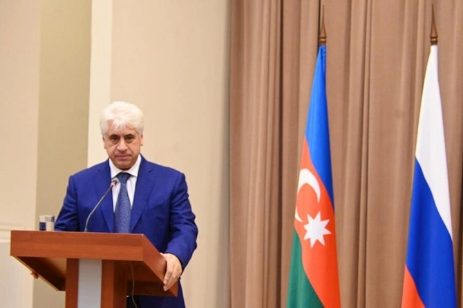 Sankt-Peterburqda Heydər Əliyevə həsr olunan sənədli film nümayiş olundu — FOTOLAR