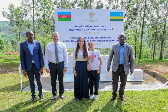 Heydər Əliyev Fondunun dəstəyi ilə Ruanda məktəbi içməli su ilə təchiz olunub — FOTOLAR