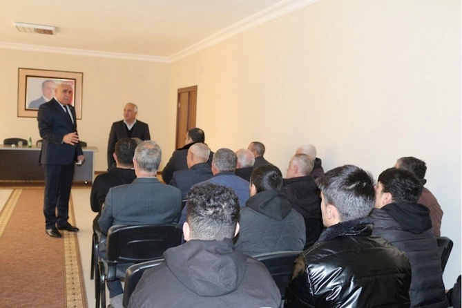 Millət vəkili Vüqar Rəhimzadə Ordubadda seçiciləri ilə növbəti görüşünü keçirib — FOTOLAR Millət vəkili Vüqar Rəhimzadə Ordubadda seçiciləri ilə növbəti görüşünü keçirib — FOTOLAR