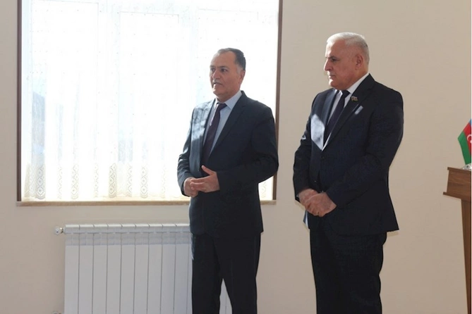 Millət vəkili Vüqar Rəhimzadə Ordubadda seçiciləri ilə növbəti görüşünü keçirib — FOTOLAR Millət vəkili Vüqar Rəhimzadə Ordubadda seçiciləri ilə növbəti görüşünü keçirib — FOTOLAR