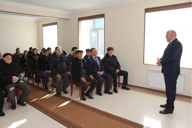 Millət vəkili Vüqar Rəhimzadə Ordubadda seçiciləri ilə növbəti görüşünü keçirib — FOTOLAR Millət vəkili Vüqar Rəhimzadə Ordubadda seçiciləri ilə növbəti görüşünü keçirib — FOTOLAR