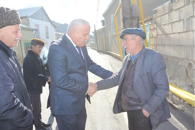 Millət vəkili Vüqar Rəhimzadə Ordubadda seçiciləri ilə növbəti görüşünü keçirib — FOTOLAR Millət vəkili Vüqar Rəhimzadə Ordubadda seçiciləri ilə növbəti görüşünü keçirib — FOTOLAR