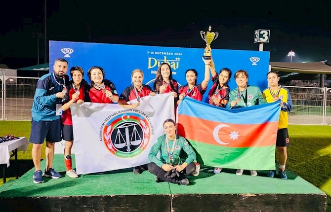 Vəkillər Kollegiyasının futbol komandaları mötəbər beynəlxalq turnirində mükafatlar qazandı — FOTOLAR