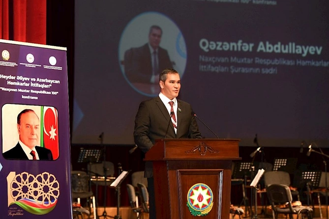 Naxçıvanda “Heydər Əliyev və Azərbaycan həmkarlar ittifaqları” mövzusunda konfrans keçirilib — FOTOLAR