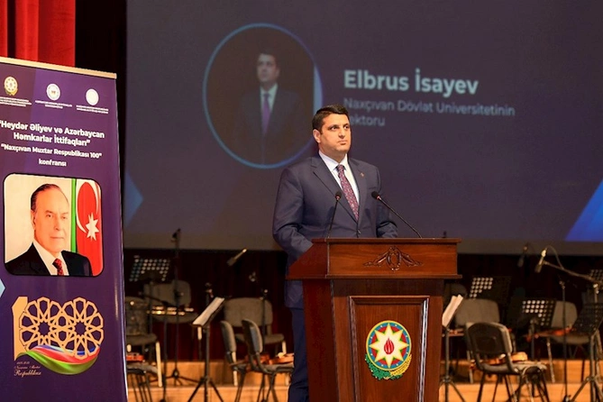 Naxçıvanda “Heydər Əliyev və Azərbaycan həmkarlar ittifaqları” mövzusunda konfrans keçirilib — FOTOLAR