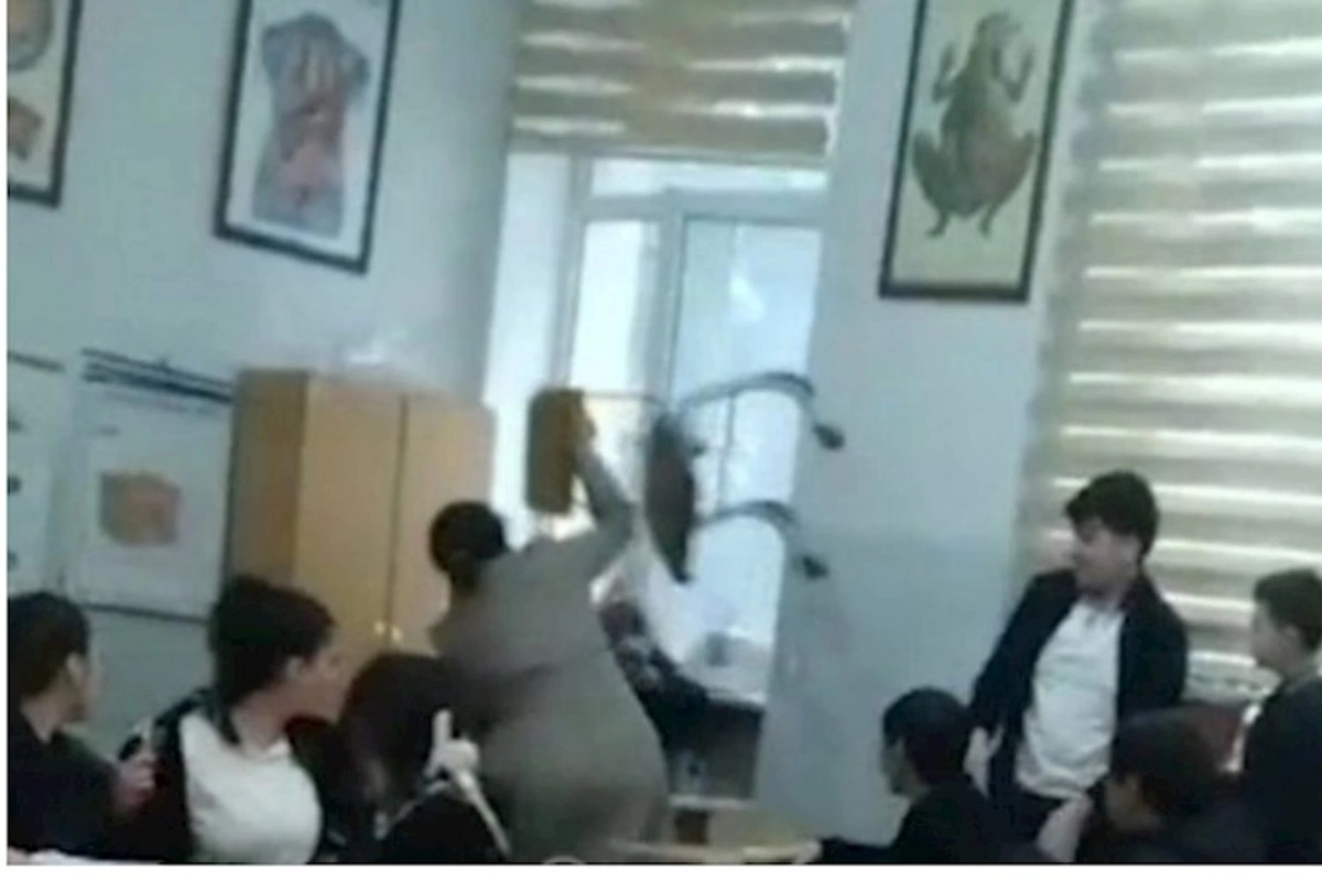 Sumqayıtda şagirdi stulla vuran müəllim cəzalandırıldı