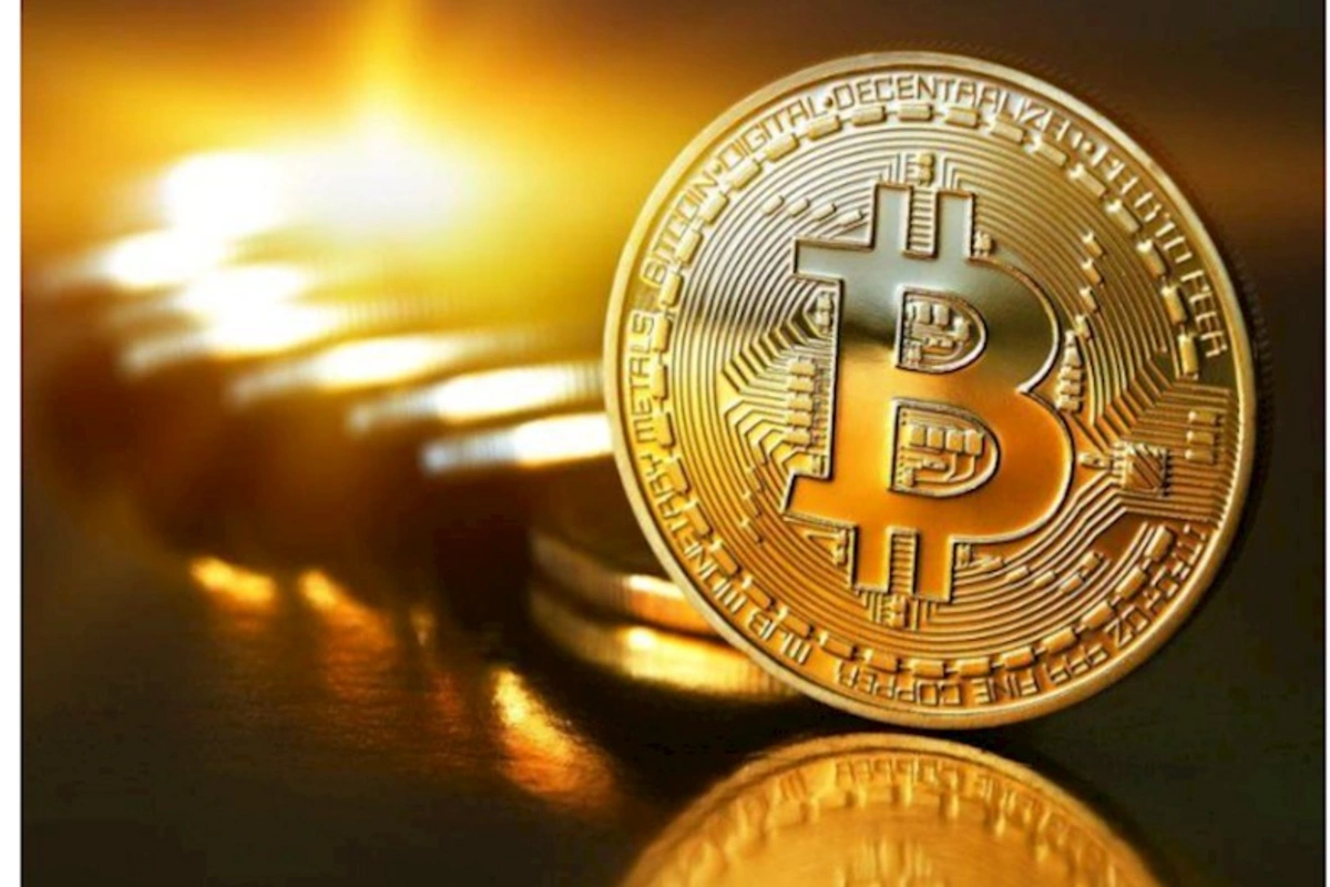 Bitkoin 2 %-ə yaxın ucuzlaşıb