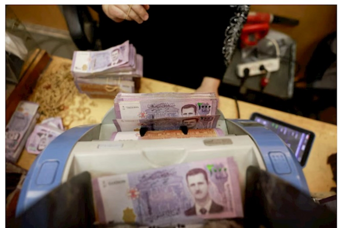 Əsəd qaçdı, 26 ton qızıl anbarda qaldı, amma...