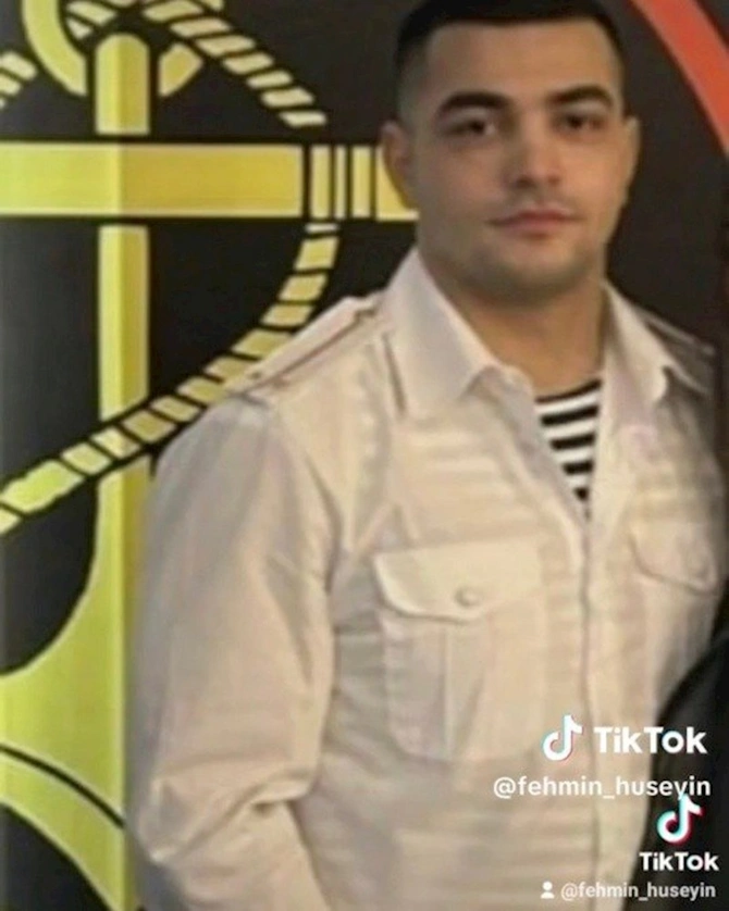 Ukraynada azərbaycanlı zabit həlak oldu — FOTOLAR Ukraynada azərbaycanlı zabit həlak oldu — FOTOLAR
