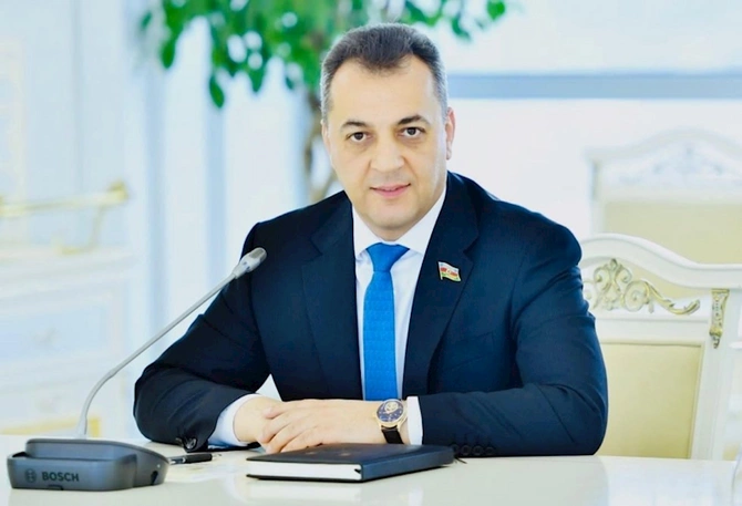 Keşlə bazarının sökülməsi sıxlığı aradan qaldıracaq — Deputatdan yeni layihə ilə bağlı açıqlama