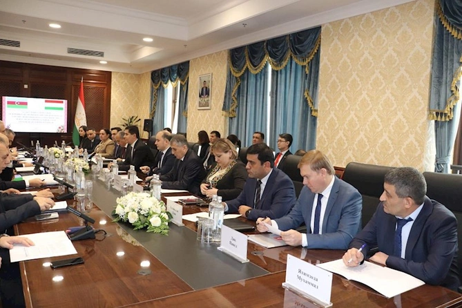 Azərbaycanla Tacikistan arasında Birgə Hökumətlərarası Komissiyanın 7-ci iclası keçirilib — FOTOLAR Azərbaycanla Tacikistan arasında Birgə Hökumətlərarası Komissiyanın 7-ci iclası keçirilib — FOTOLAR