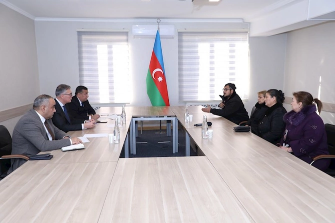 Azəriqaz İB-nin baş direktoru ilin sonuncu vətəndaş qəbulunu Gəncədə keçirdi — FOTOLAR Azəriqaz İB-nin baş direktoru ilin sonuncu vətəndaş qəbulunu Gəncədə keçirdi — FOTOLAR
