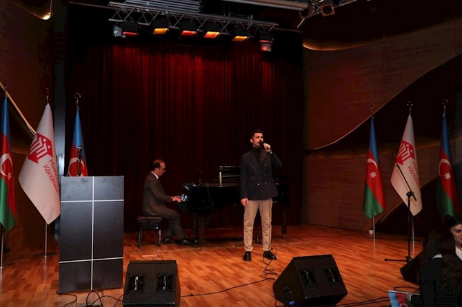 “Mədəniyyət Könüllüləri” İctimai Birliyinin 2024-cü ilin yekunlarına dair hesabat toplantısı keçirildi — FOTOLAR “Mədəniyyət Könüllüləri” İctimai Birliyinin 2024-cü ilin yekunlarına dair hesabat toplantısı keçirildi — FOTOLAR