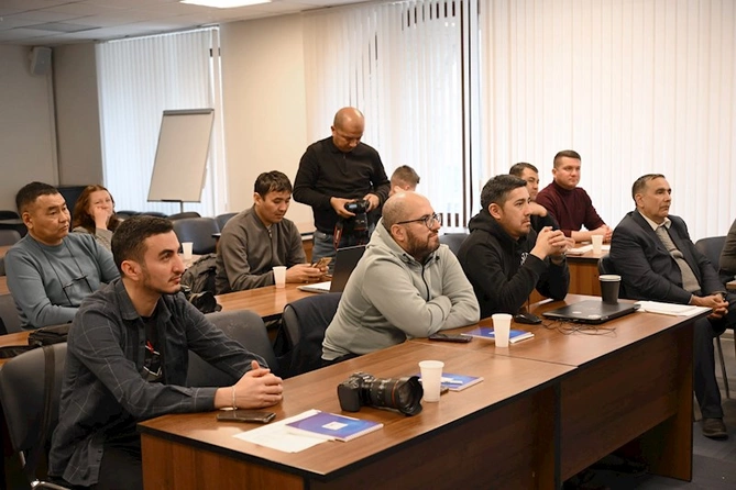 Gilavar Foto Klubunun üzvləri Moskvada TASS-ın seminarında iştirak ediblər — FOTOLAR Gilavar Foto Klubunun üzvləri Moskvada TASS-ın seminarında iştirak ediblər — FOTOLAR
