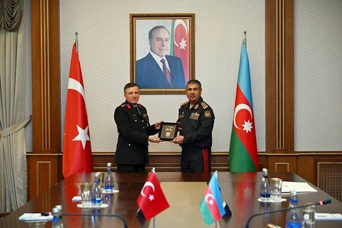 Azərbaycan-Türkiyə hərbi əməkdaşlığı, regional təhlükəsizlik müzakirə olunub — FOTO