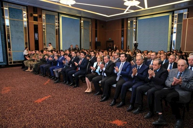 “Ölkəmizə qarşı aparılan ideoloji təxribatlarla mübarizə hər birimizin vəzifəsidir” — FOTOLAR