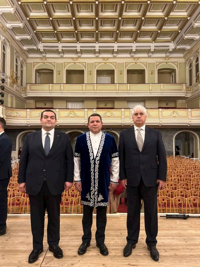 Sankt-Peterburqda “Azərbaycan muğamı” adlı konsert təşkil olundu — FOTOLAR Sankt-Peterburqda “Azərbaycan muğamı” adlı konsert təşkil olundu — FOTOLAR