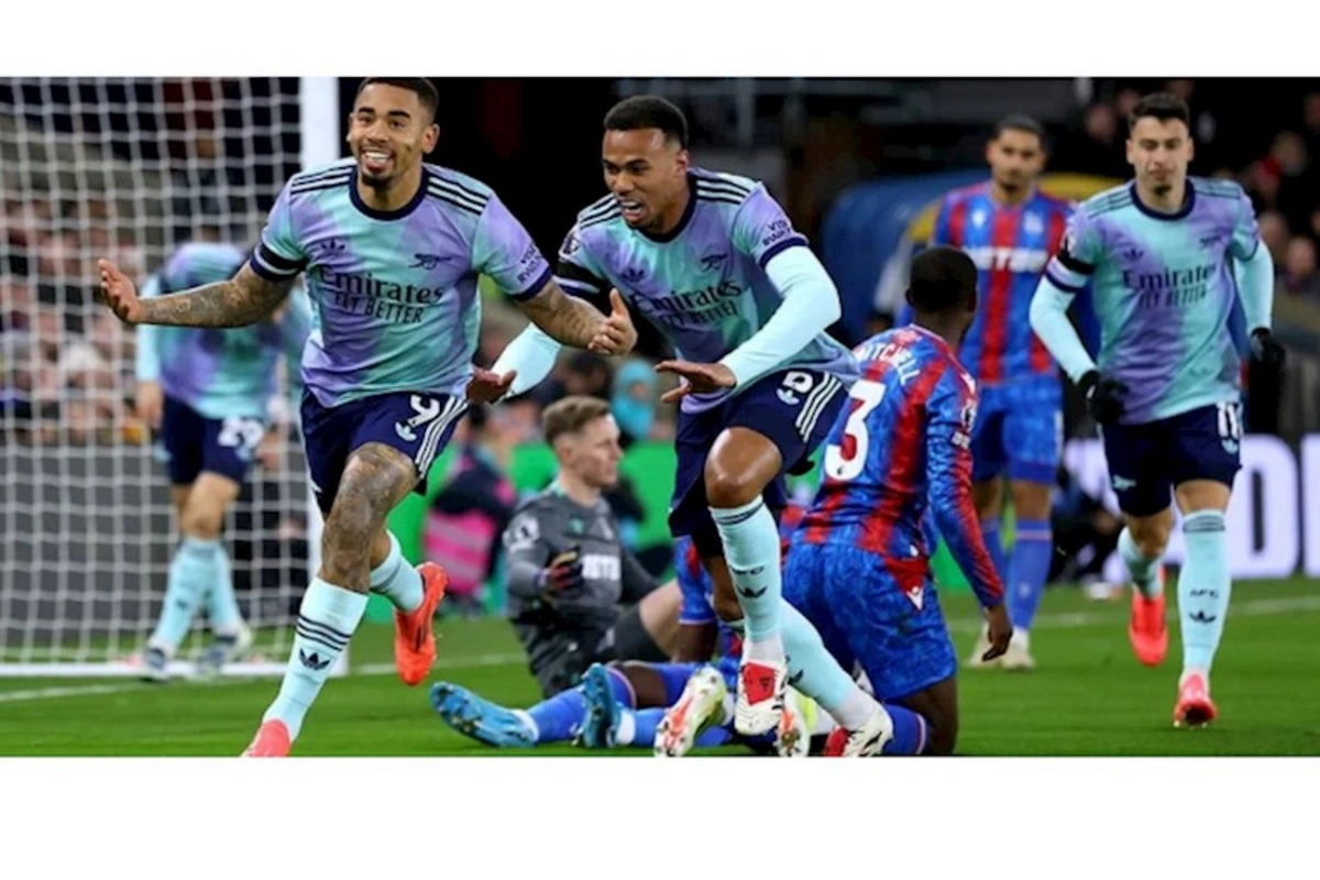Arsenal tarixi rekorda imza atdı