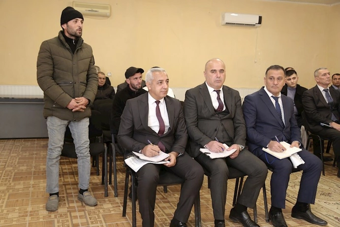 Sevindik Hətəmov növbəti vətəndaş qəbulu keçirdi — FOTOLAR