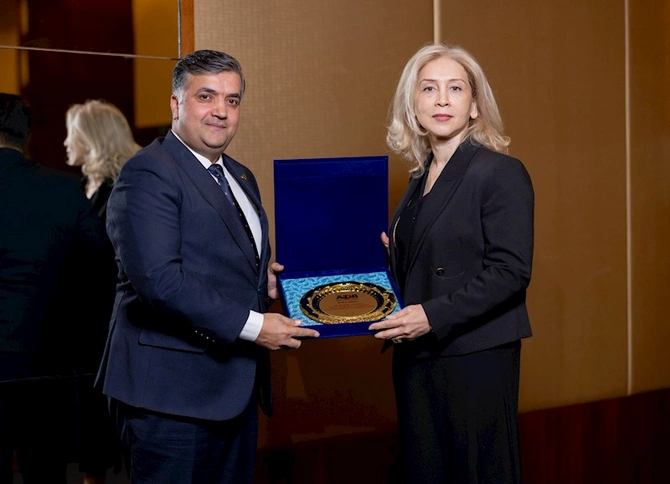 Bakıda Azər Türk Bankın dəstəyi ilə Azərbaycan-Türkiyə İş Adamları Birliyinin konfransı keçirildi — FOTOLAR Bakıda Azər Türk Bankın dəstəyi ilə Azərbaycan-Türkiyə İş Adamları Birliyinin konfransı keçirildi — FOTOLAR