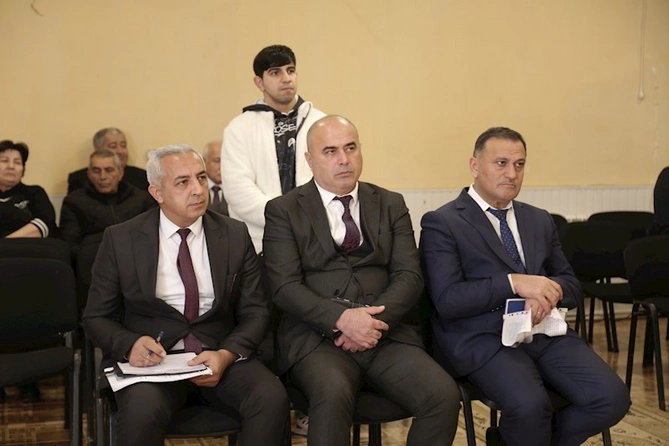 Sevindik Hətəmov növbəti vətəndaş qəbulu keçirdi — FOTOLAR