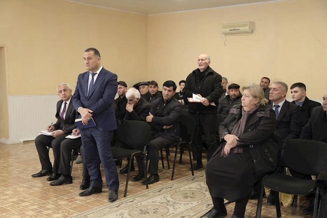 Sevindik Hətəmov növbəti vətəndaş qəbulu keçirdi — FOTOLAR