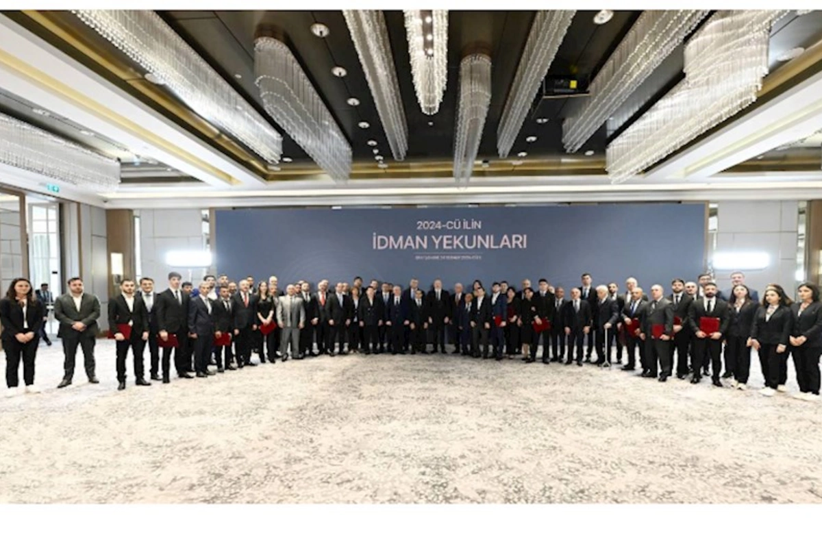 İlham Əliyev idmançıları mükafatlandırdı — FOTOLAR