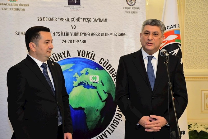 Sumqayıtda ilk dəfə Dünya Vəkil Cübbələri və Atributları sərgisi keçirilir — FOTOLAR Sumqayıtda ilk dəfə Dünya Vəkil Cübbələri və Atributları sərgisi keçirilir — FOTOLAR