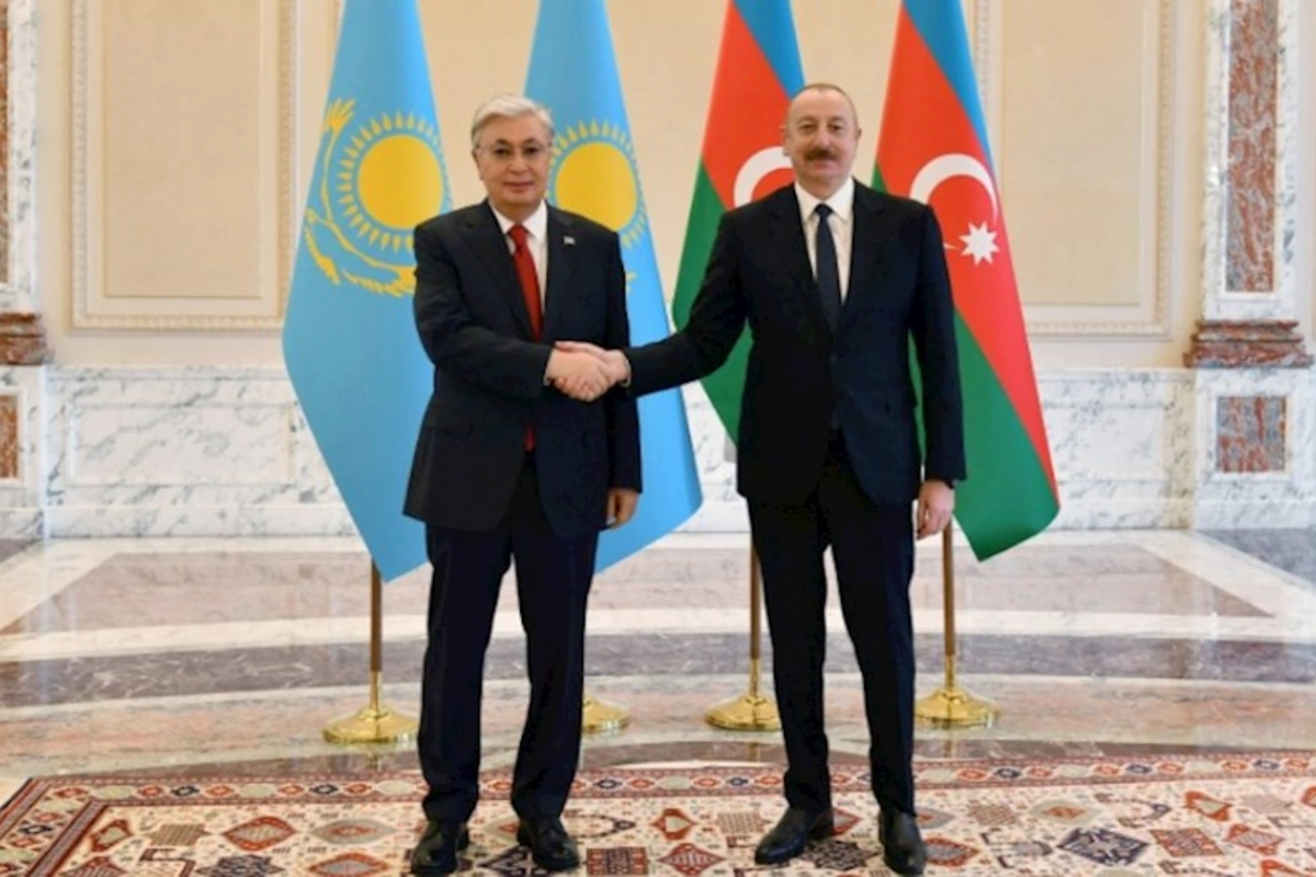 Qazaxıstan Prezidenti İlham Əliyevə zəng etdi
