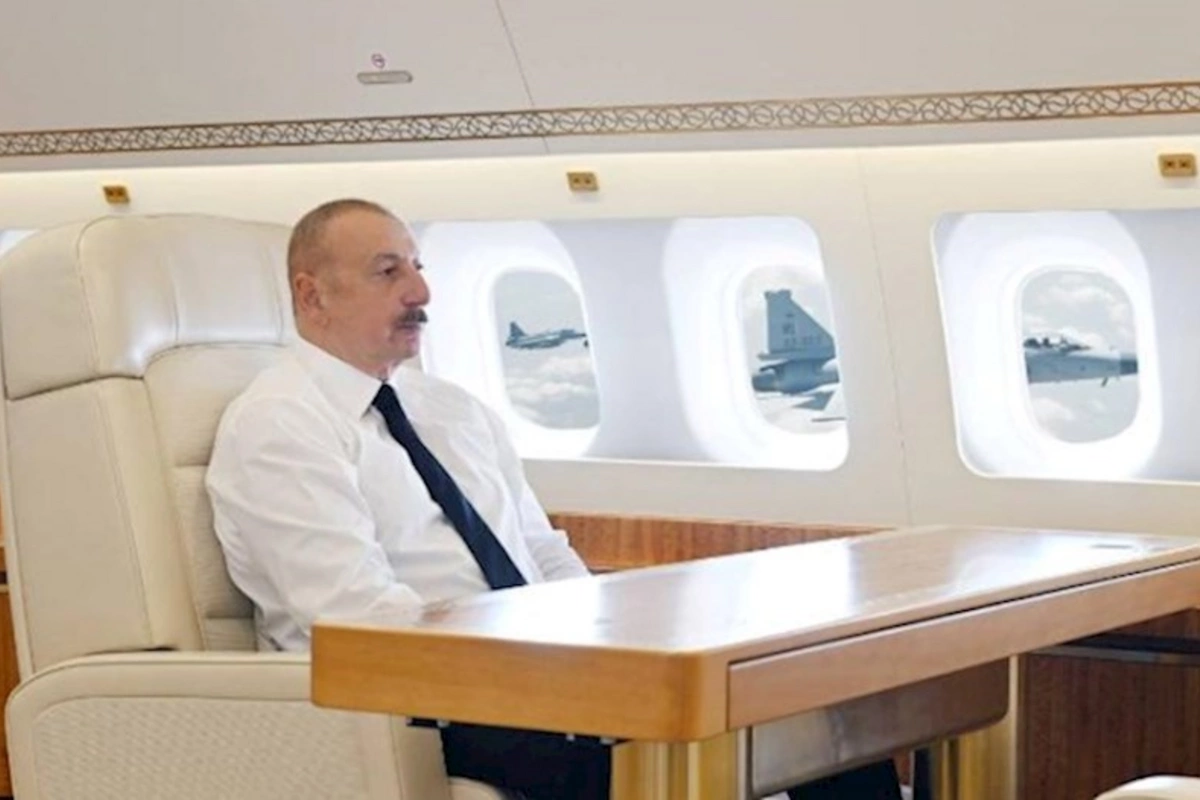 Prezident qəzadan təyyarədə xəbər alıb — Geri dönmək barədə tapşırıq verib