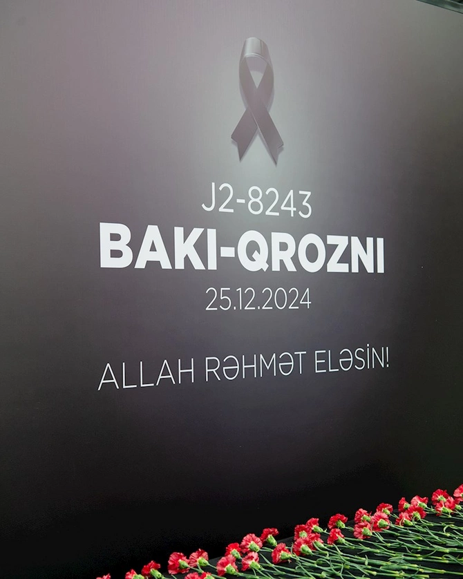 Xatirələri Bakı aeroportunda anılır — FOTOLAR Xatirələri Bakı aeroportunda anılır — FOTOLAR