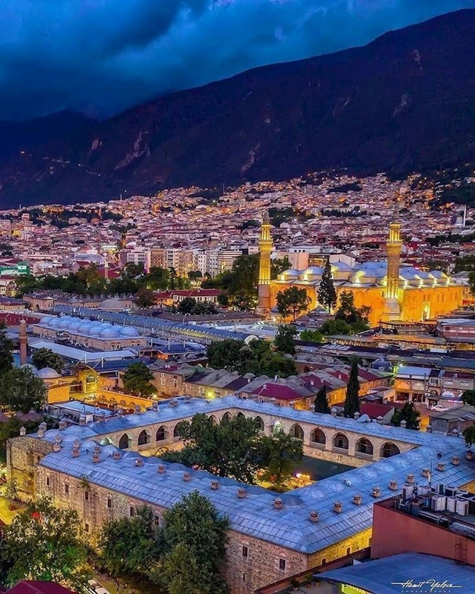Tarix, təbiət və mədəniyyətin qovuşduğu şəhər Bursa — FOTOLAR
