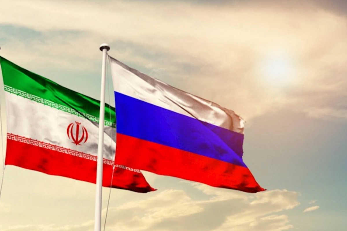 Rusiya və İranın yaxınlaşması Qərbin hədələrindən irəli gəlir — Putin və Pezeşkianın görüşü nə vəd edir?